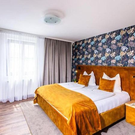 Gaestehaus Klinglhuber Krems an der Donau Esterno foto